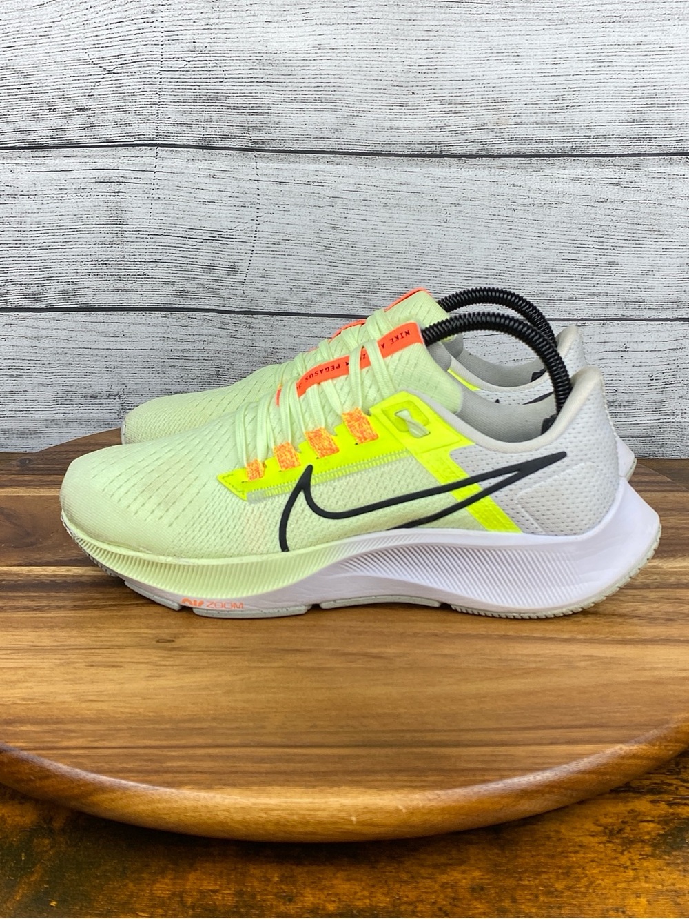 Nike Air Zoom Pegasus 38 Barely Volt Running Shoe CW7356-700 Men’s 7 Womens 8.5